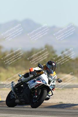 media/Oct-25-2025-Race Pace (Sat) [[47cce5476f]]/Non Verified (1st 20 Minutes of Every Hour)/4-Turn 2 (1112am)/